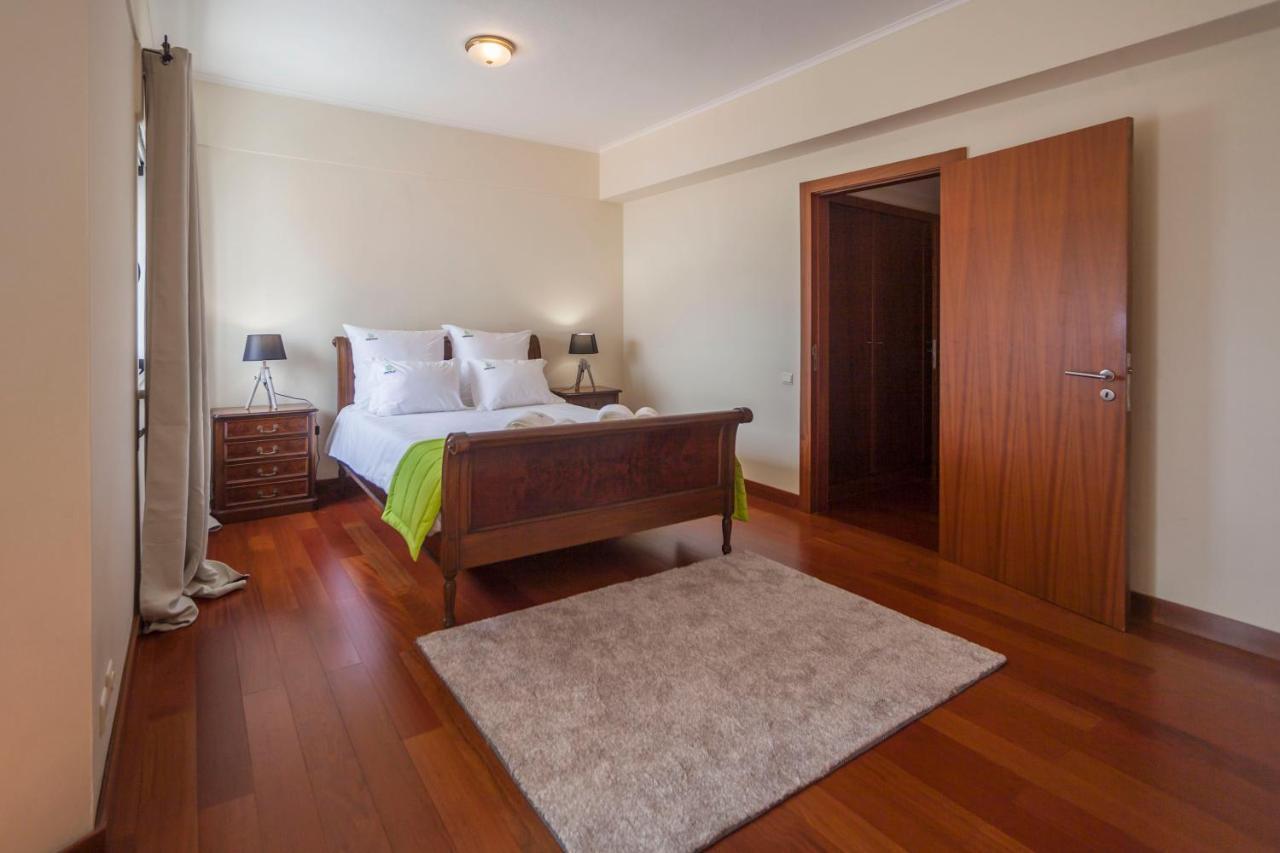 Deluxe Marina Apartment Πόντα Ντελγκάντα Εξωτερικό φωτογραφία
